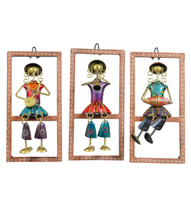 Hanging Musicians