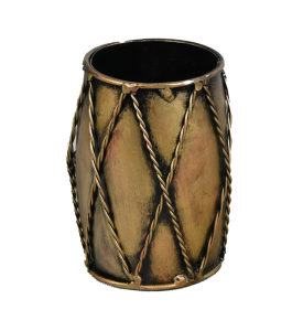 Iron Dolak Pen Stand