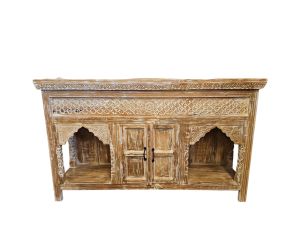 Whitewashed Jharokha Buffet